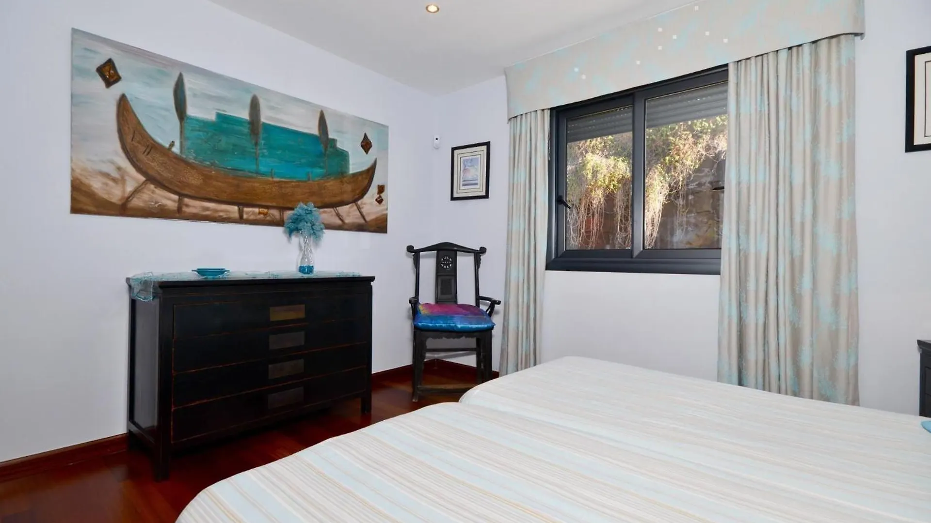 Holiday home Luxurioese Ferienvilla Fuer Vier Personen Costa Adeje  Spain